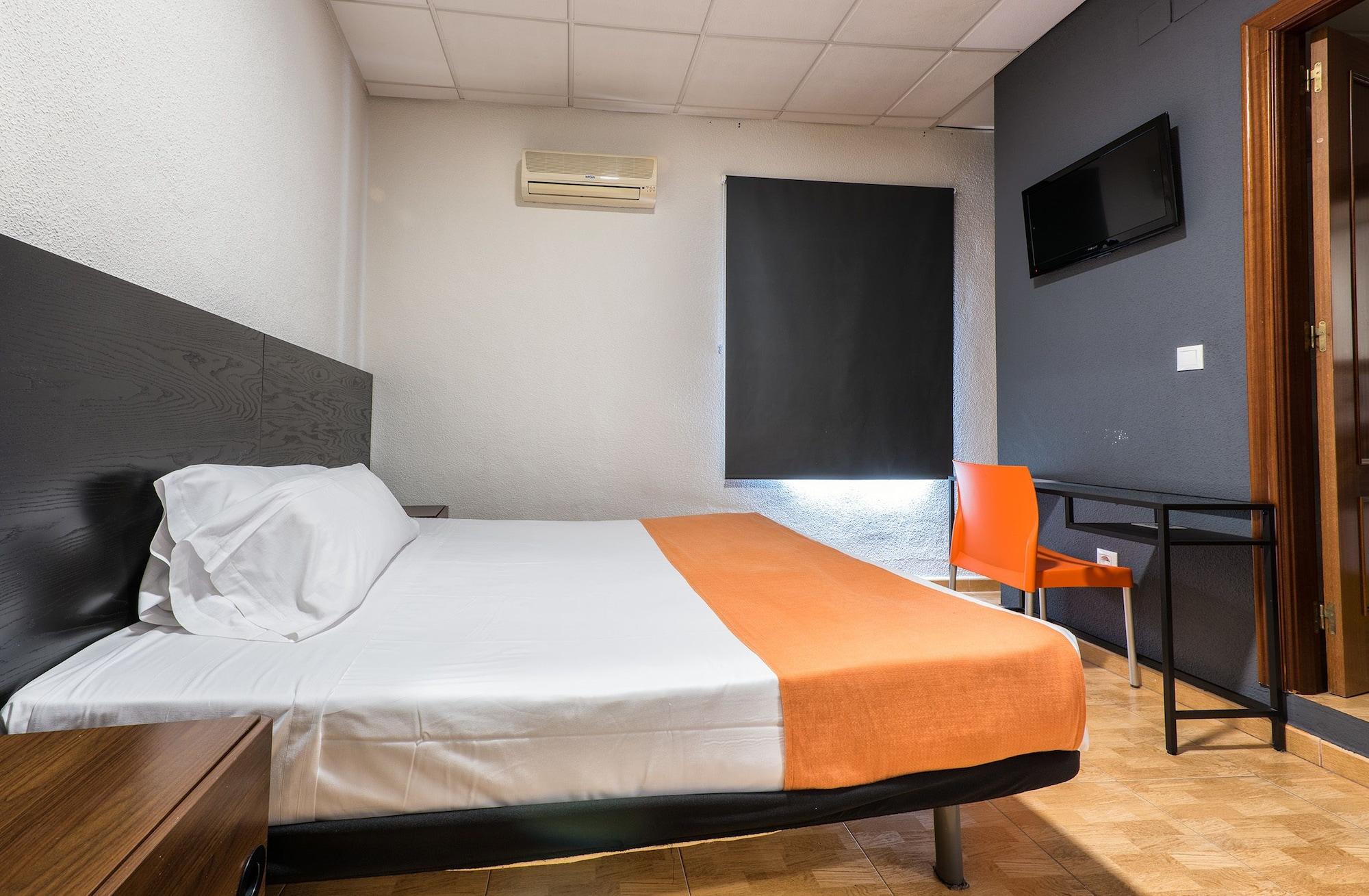 Kubik Hotel Caces Extérieur photo