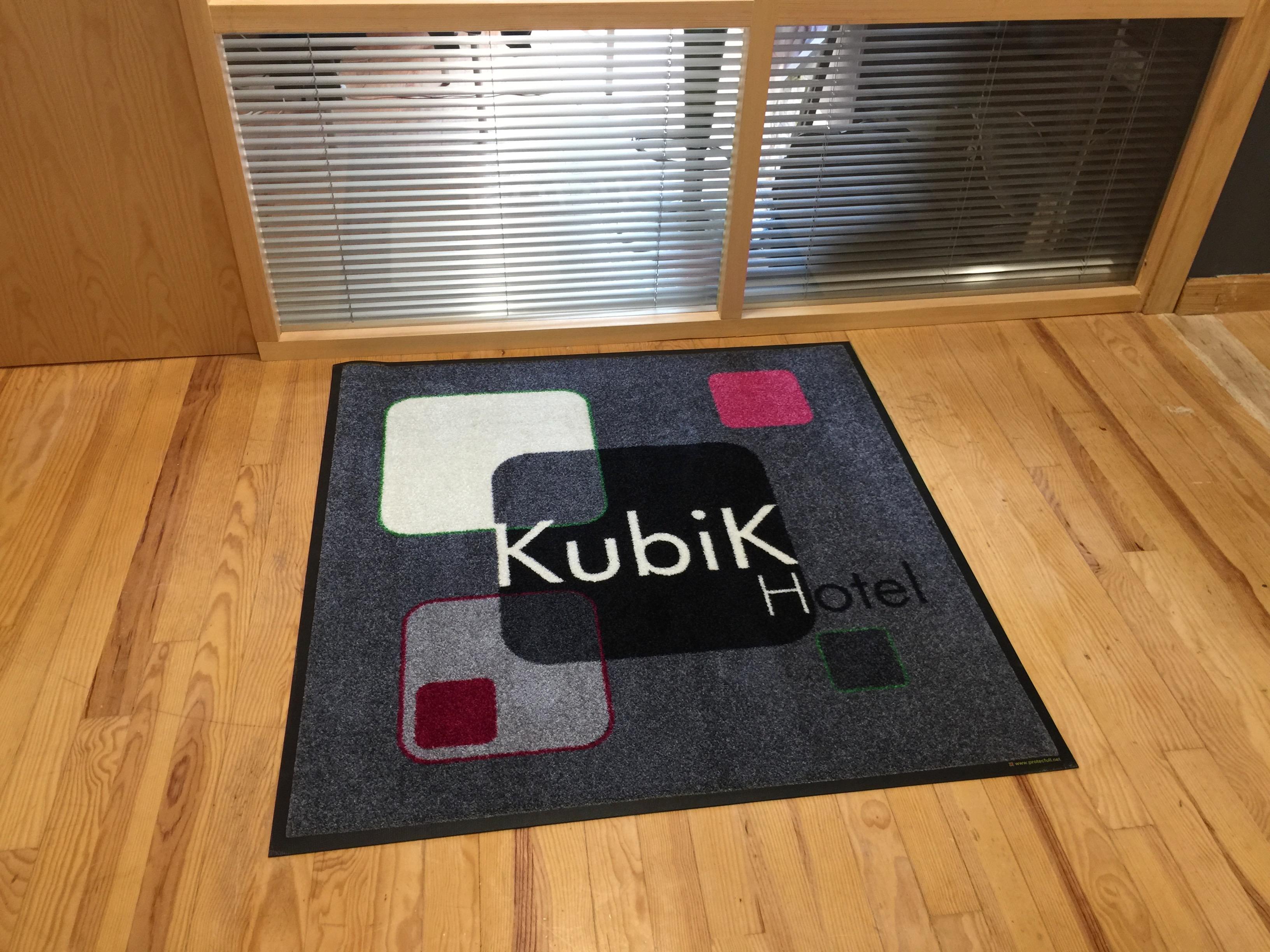Kubik Hotel Caces Extérieur photo